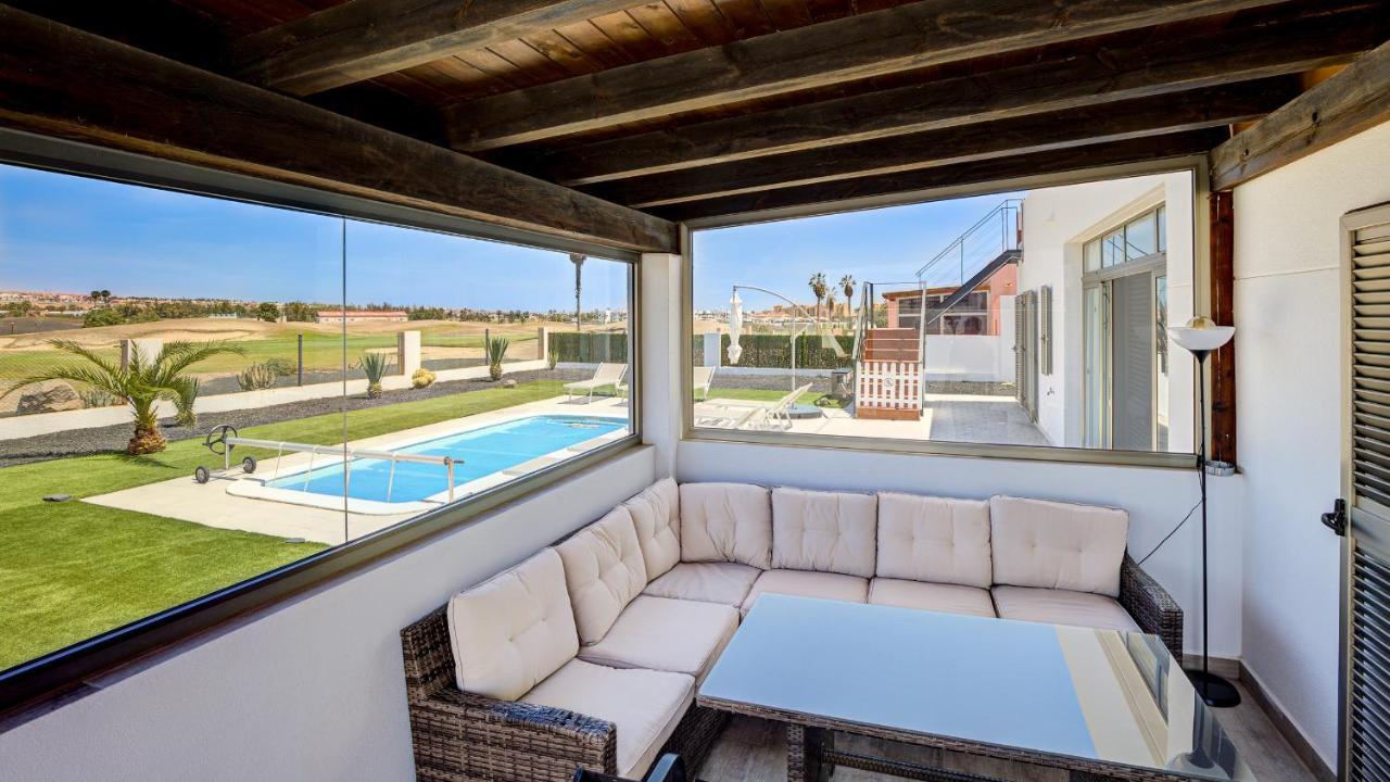 Luxury Villa Cindy Caleta De Fuste Exterior photo